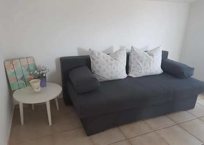 Apartments Jabuka